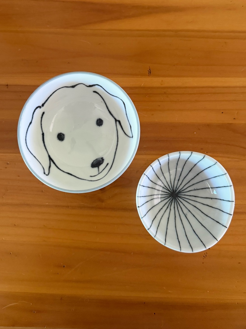 White Ceramic Labrador Dog Bowl & Minimal Line Design Dish